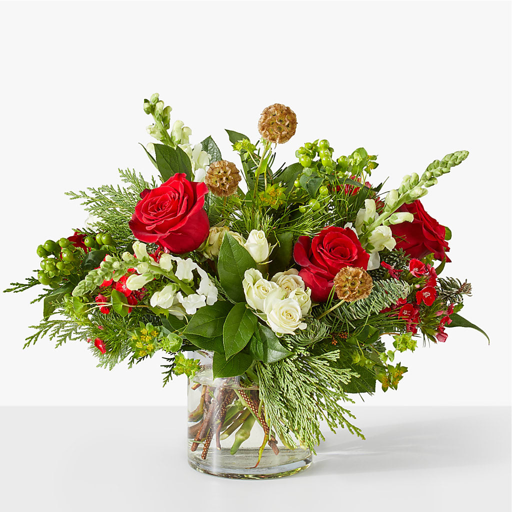 Deck the Halls Bouquet – Blue Ridge Flowers, Blue Ridge GA