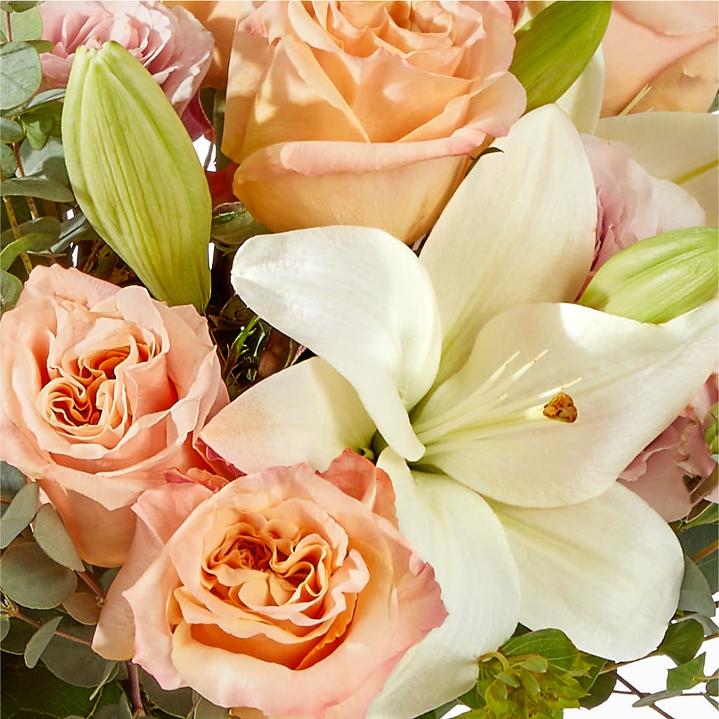 Grapefruit Splash Bouquet –  Blue Ridge Flowers, Blue Ridge GA